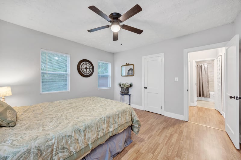 Photo 15 of 1026 Dixon St, Jacksonville, FL 32254, photographed by Megapixeler