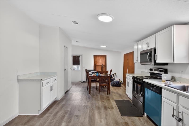 Photo 16 of 8016 Buttercup St, Jacksonville, FL 32210, photographed by Megapixeler