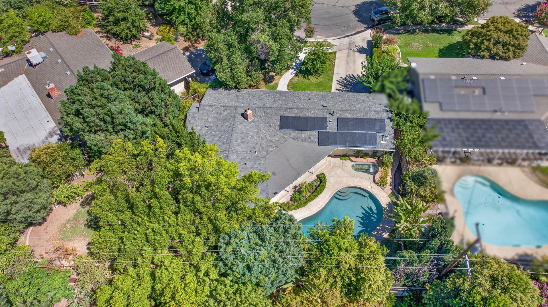 749 W Escalon Ave — photo 8