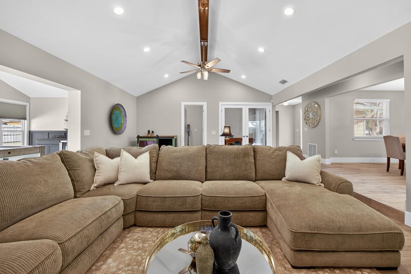 Photo 12 of 4021 Field Brook Ln, Jacksonville, FL 32223, photographed by Megapixeler