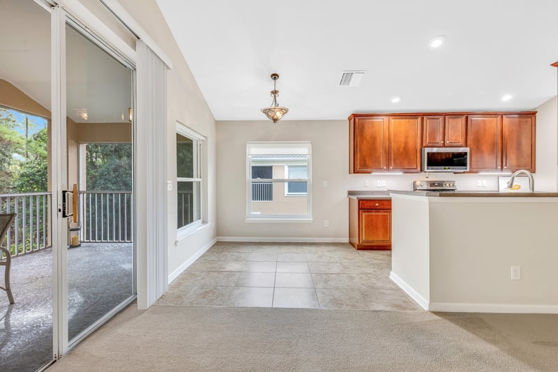 Photo 18 of 8665 Little Swift Cir, Jacksonville, FL 32256, photographed by Megapixeler