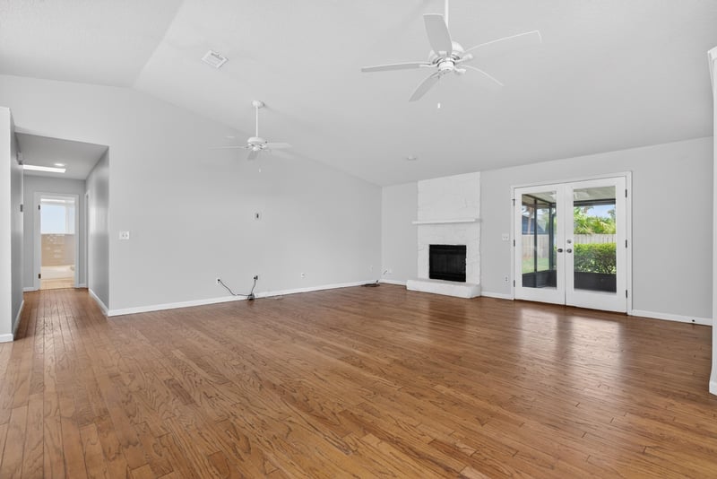 Living Room 3 at 622 Valley Forge Rd N, Neptune Beach, FL 32266