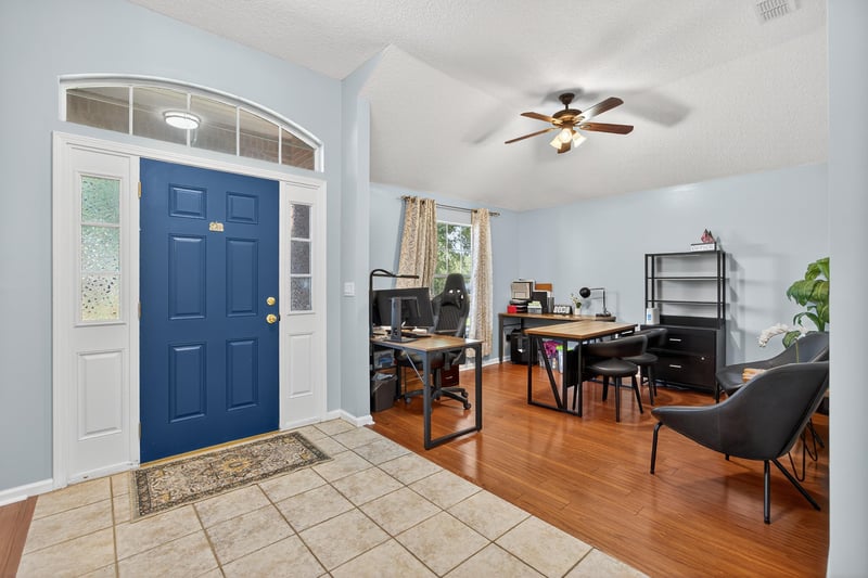 Photo 4 of 3204 Wandering Oaks Dr, Orange Park, FL 32065, photographed by Megapixeler