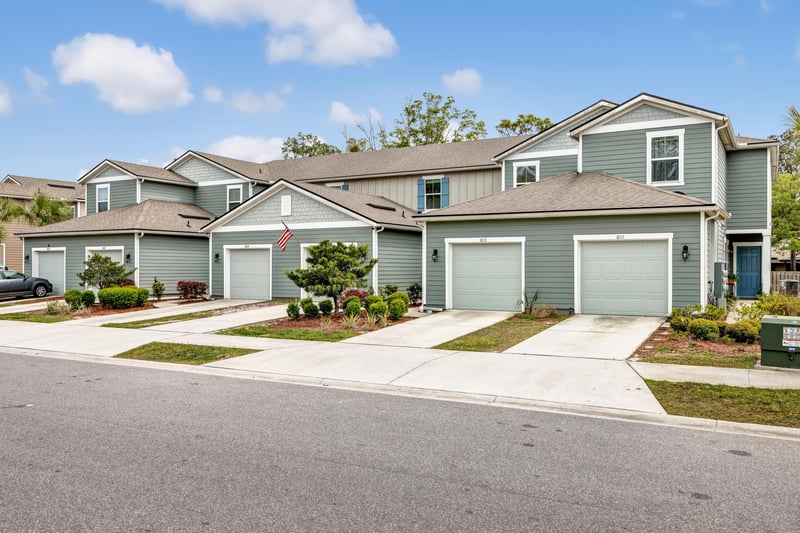 Photo 3 of 8115 Echo Springs Rd, Jacksonville, FL 32256, photographed by Megapixeler