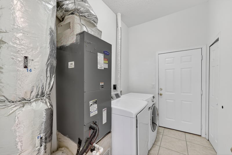 Laundry at 209 Larkin Pl unit 102, St. Johns, FL 32259