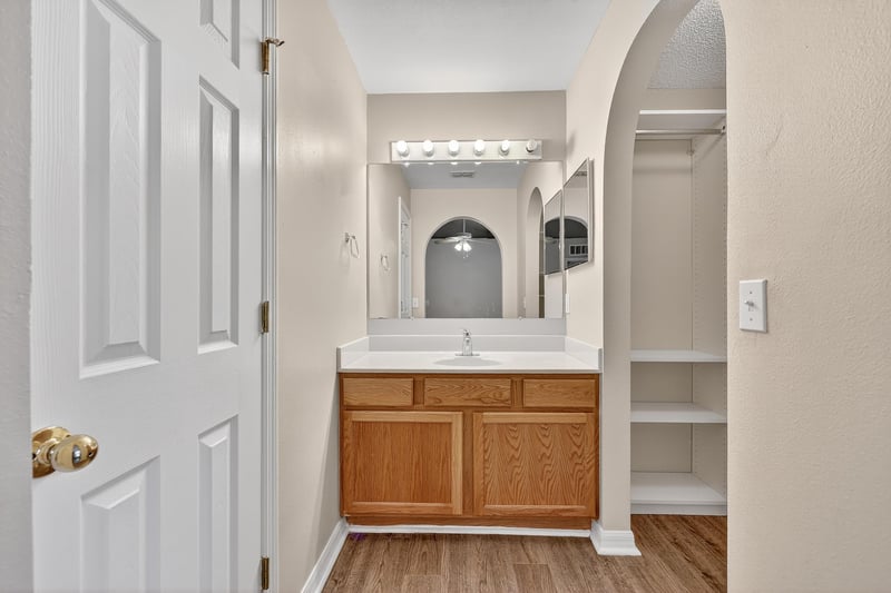 Primary Bath at 3584 Alec Dr, Middleburg, FL 32068