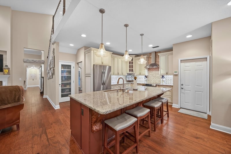 Photo 14 of 7828 Rittenhouse Ln, Jacksonville, FL 32256, photographed by Megapixeler