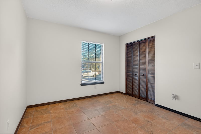 Bedroom 3 at 4482 Melissa Ct W, Jacksonville, FL 32210