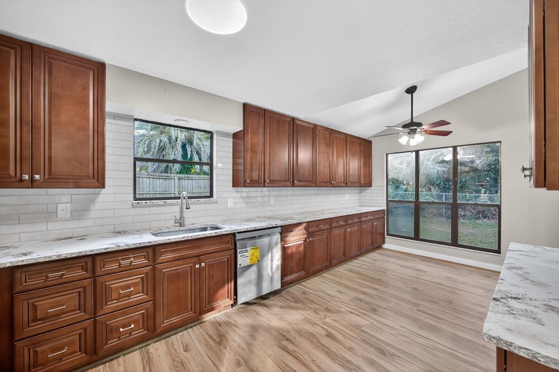 Photo 14 of 2216 Kensington Ln, Orange Park, FL 32073, photographed by Megapixeler