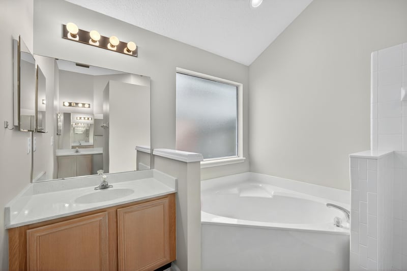 Bathroom at 12437 Harbor Winds Dr N, Jacksonville, FL 32225