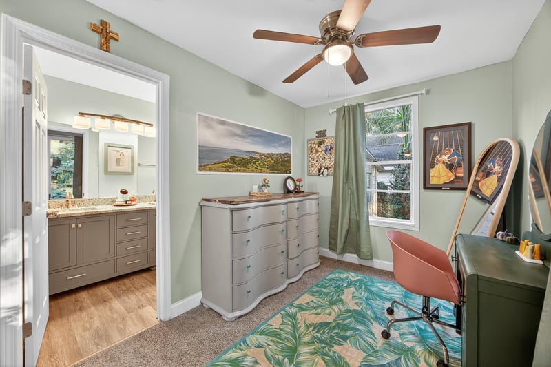 Photo 16 of 2712 Cherrywood Rd, Jacksonville, FL 32210, photographed by Megapixeler