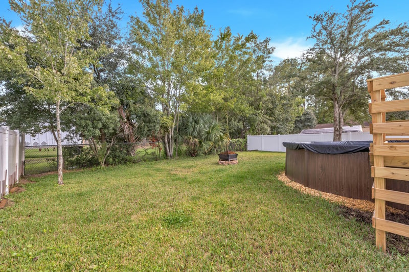 Photo 31 of 2373 Glen Gardner Dr, Jacksonville, FL 32246, photographed by Megapixeler