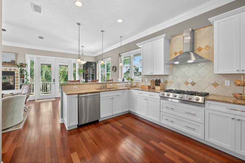 Photo 52 of 301 Saratoga Dr, Satsuma, FL 32189, photographed by Megapixeler