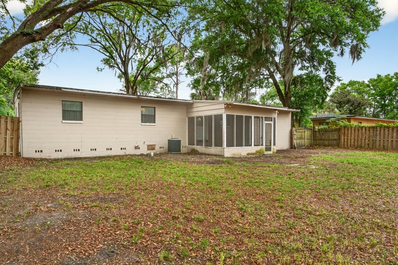 Photo 34 of 4231 Rendale Dr N, Jacksonville, FL 32210, photographed by Megapixeler
