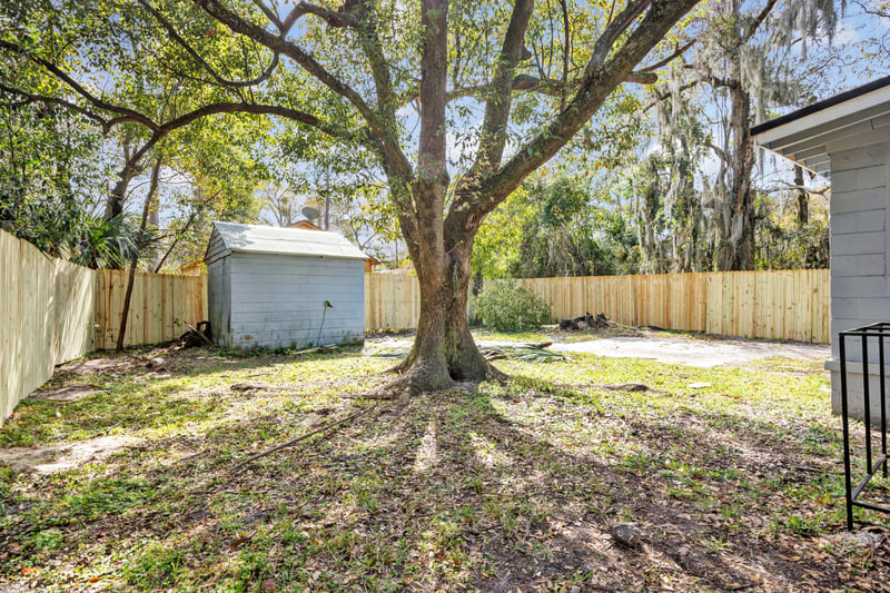 Photo 29 of 1750 W 29th St, Jacksonville, FL 32209, photographed by Megapixeler