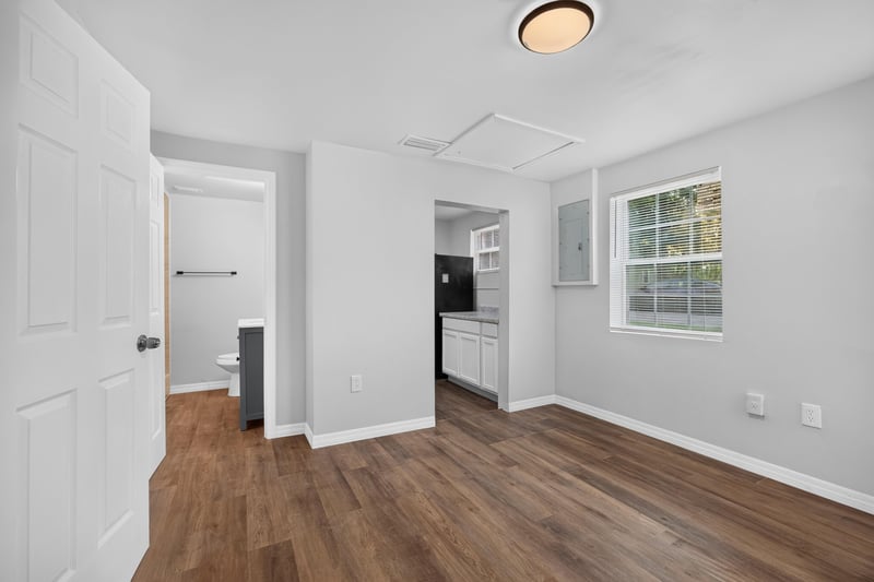 Entry hallway with wood flooring at 4951 Halls Dr