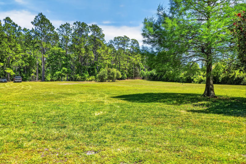 Photo 74 of 163 Sunny Ln, Pomona Park, FL 32181, photographed by Megapixeler