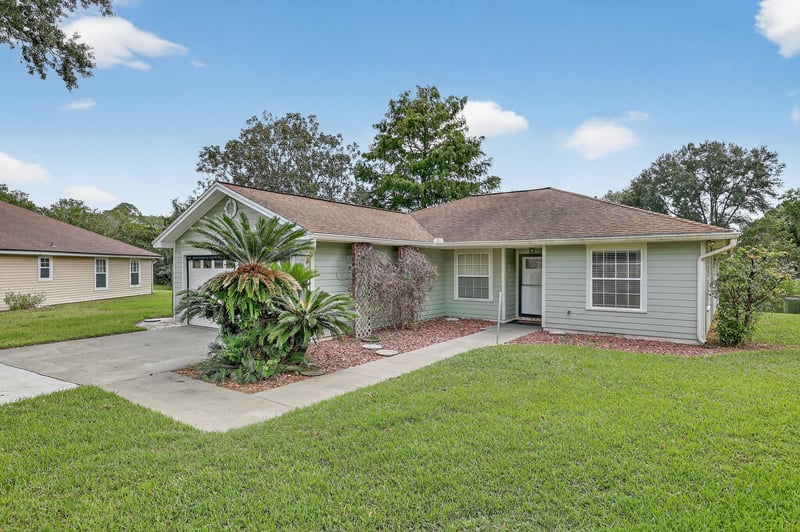 Front Right at 3556 Lazy Willow Ct, Jacksonville, FL 32223