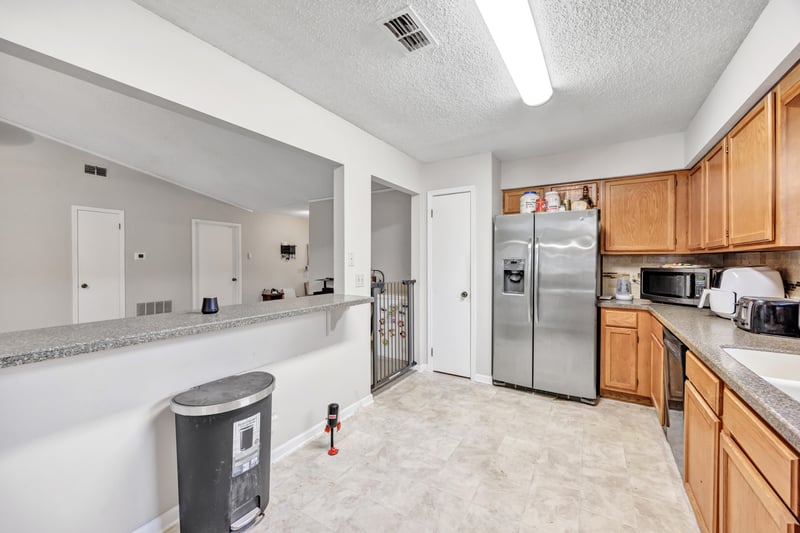 Photo 13 of 7650 Cranberry Ln S, Jacksonville, FL 32244, photographed by Megapixeler
