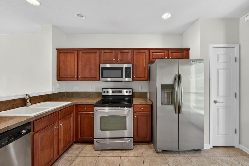 Photo 12 of 8098 Summer Palm Ct, Jacksonville, FL 32256, photographed by Megapixeler