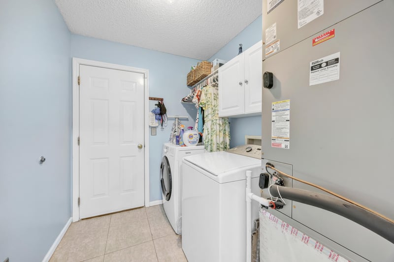 Photo 17 of 5959 Long Cove Dr, Jacksonville, FL 32222, photographed by Megapixeler