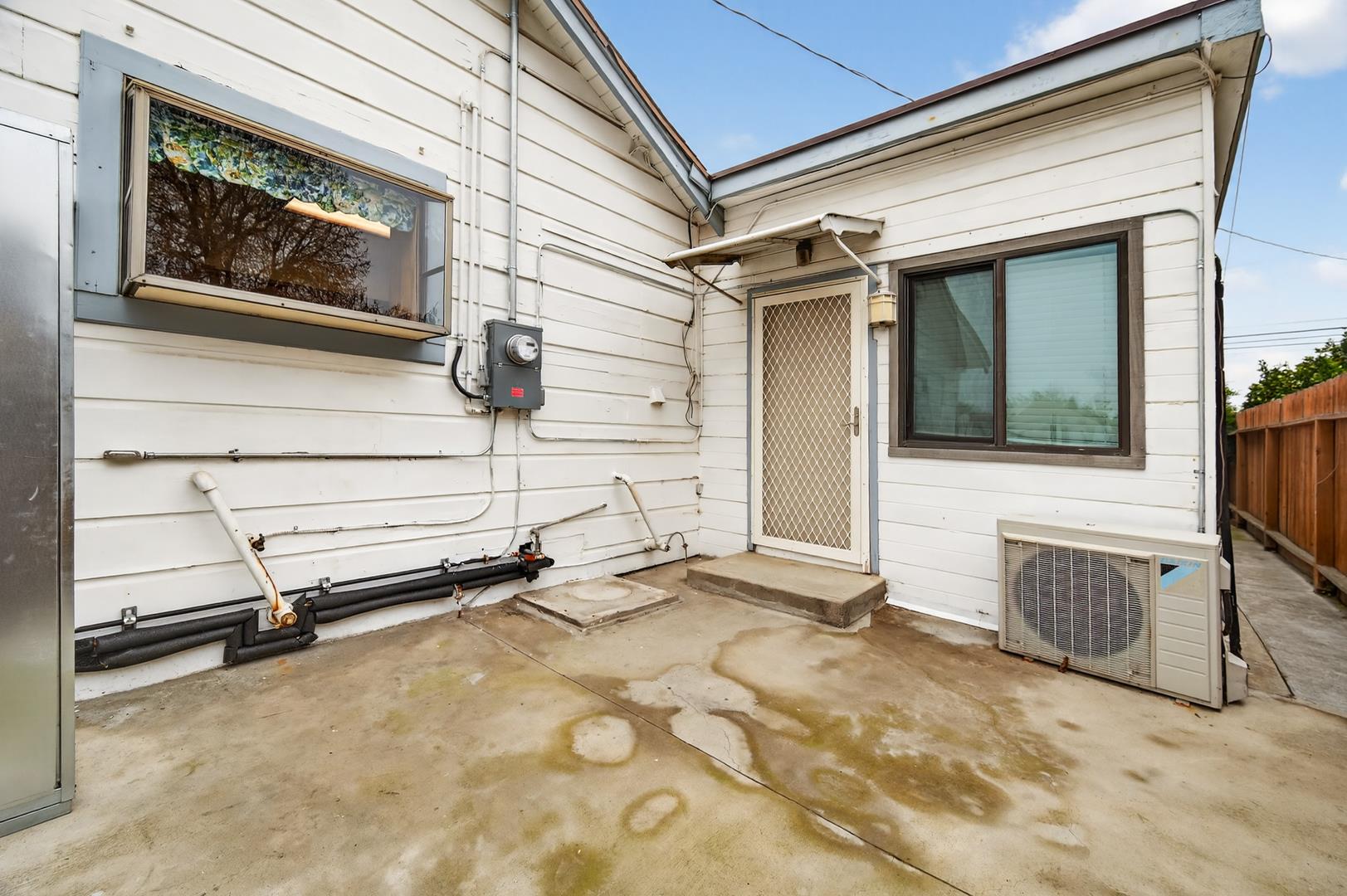 311 S K St, photo 54