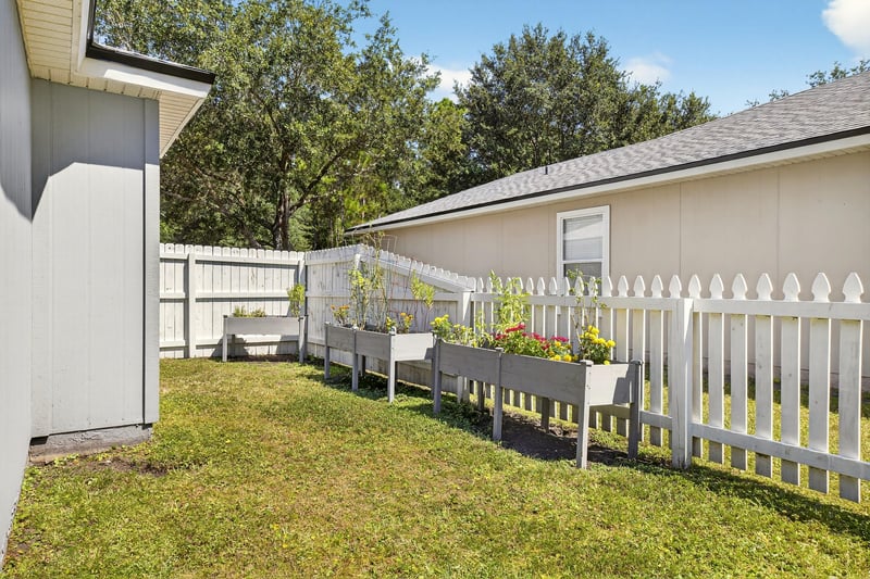 Photo 29 of 12318 Anarania Dr, Jacksonville, FL 32220, photographed by Megapixeler