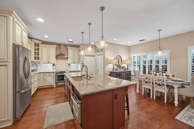 Photo 17 of 7828 Rittenhouse Ln, Jacksonville, FL 32256, photographed by Megapixeler