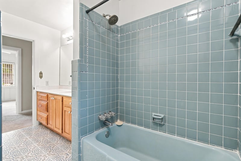 Photo 51 of 6871 Hyde Grove Ave, Jacksonville, FL 32210, photographed by Megapixeler