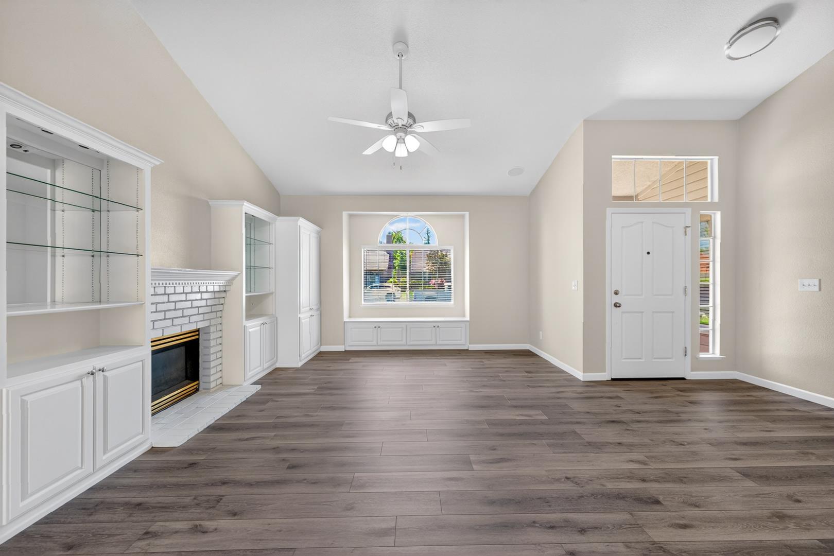 2228 E Yeargin Dr, photo 14