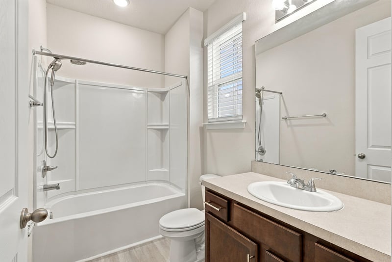 Bathroom with tub and shower combo at 7088 Mahogany Run Dr, Jacksonville, FL 32244