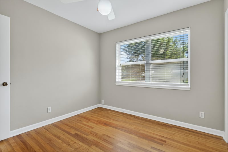 Photo 35 of 6942 Waikiki Rd, Jacksonville, FL 32216, photographed by Megapixeler