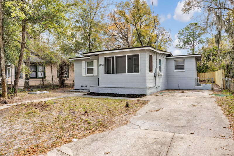 Photo 24 of 1750 W 29th St, Jacksonville, FL 32209, photographed by Megapixeler