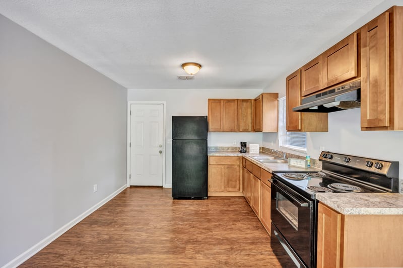 Photo 12 of 8390 Scottish Ct, Jacksonville, FL 32244, photographed by Megapixeler