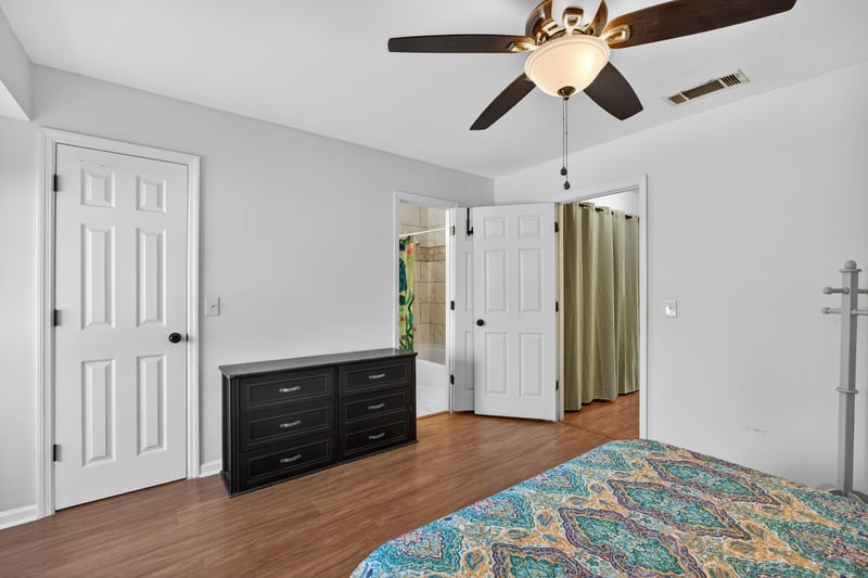 Photo 28 of 8880 Old Kings Rd S apt 2, Jacksonville, FL 32257, photographed by Megapixeler