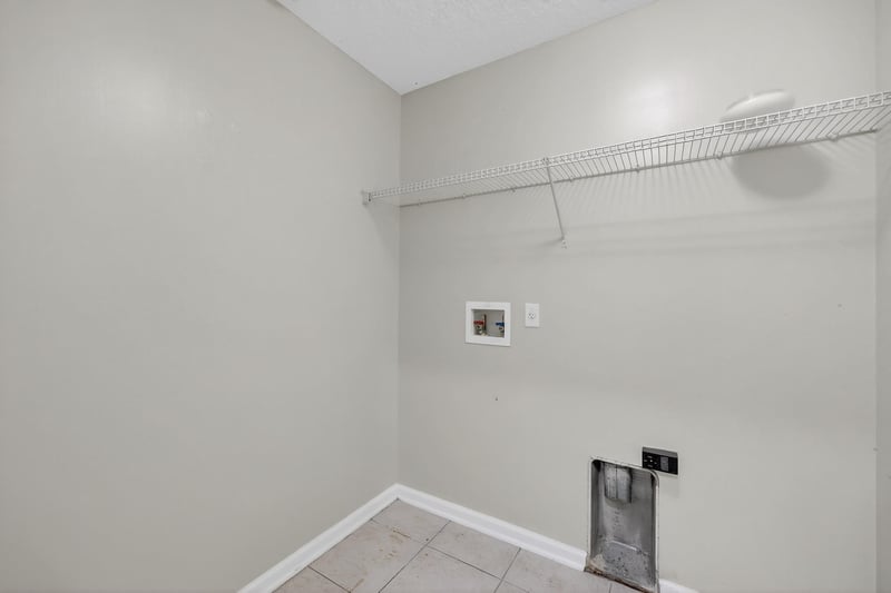 Laundry at 9205 Redtail Dr, Jacksonville, FL 32222
