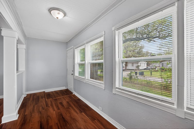 Photo 5 of 3425 Greenbrier Dr, Jacksonville, FL 32254, photographed by Megapixeler