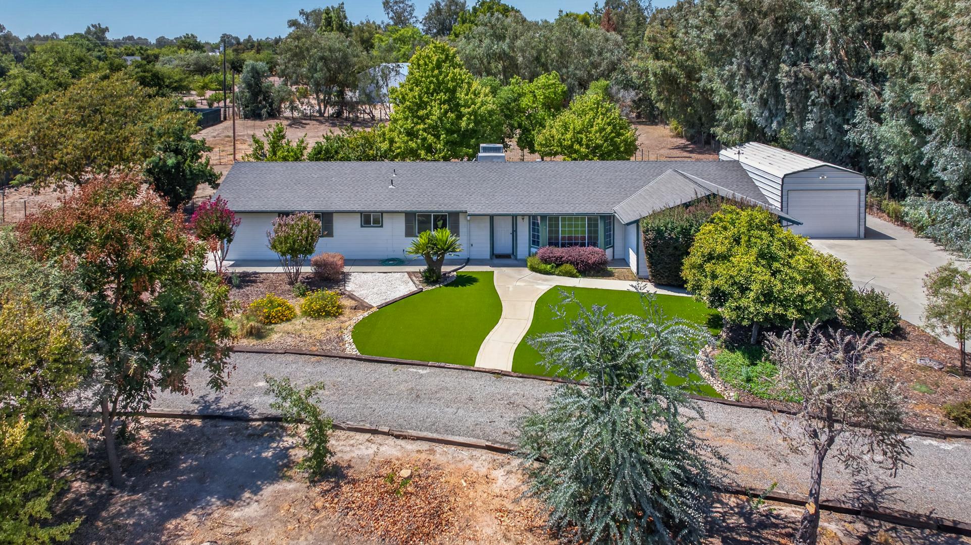 12778 Mesa Dr, Madera CA