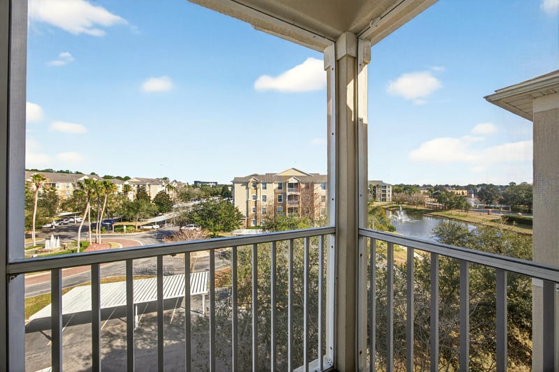 Photo 11 of 7801 Point Meadows Dr, Jacksonville, FL 32256, photographed by Megapixeler
