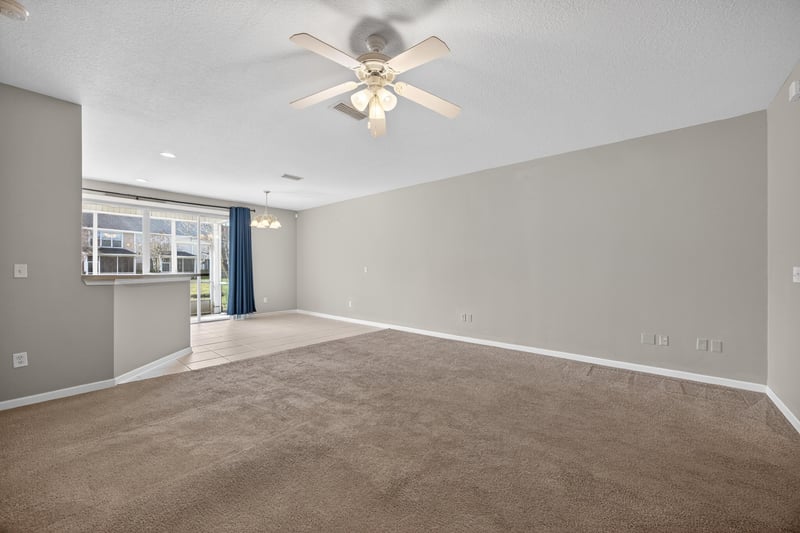 Photo 3 of 7152 Stonelion Cir, Jacksonville, FL 32256, photographed by Megapixeler