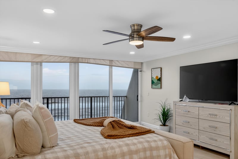 New (16) at 2100 Ocean Dr S ph 2, Jacksonville Beach, FL 32250