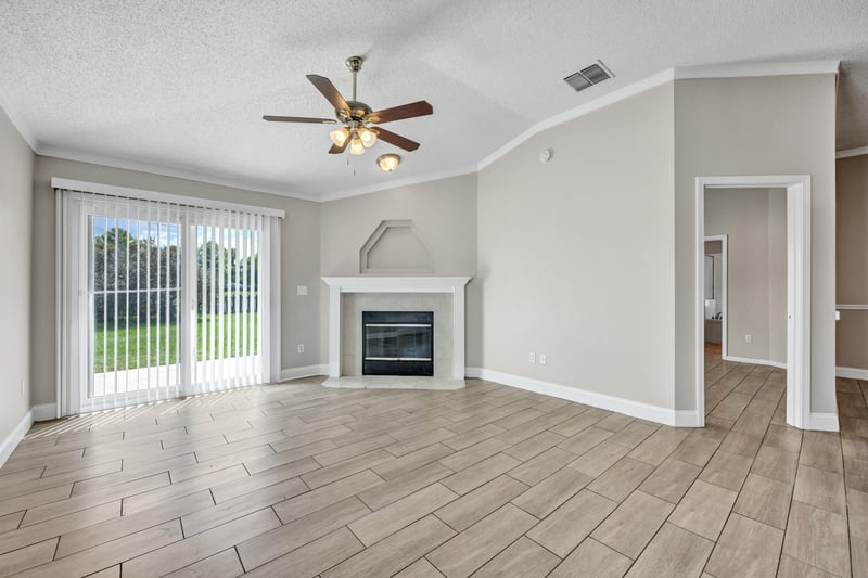 Photo 10 of 590 Timber Trace Ct, Orange Park, FL 32073, photographed by Megapixeler