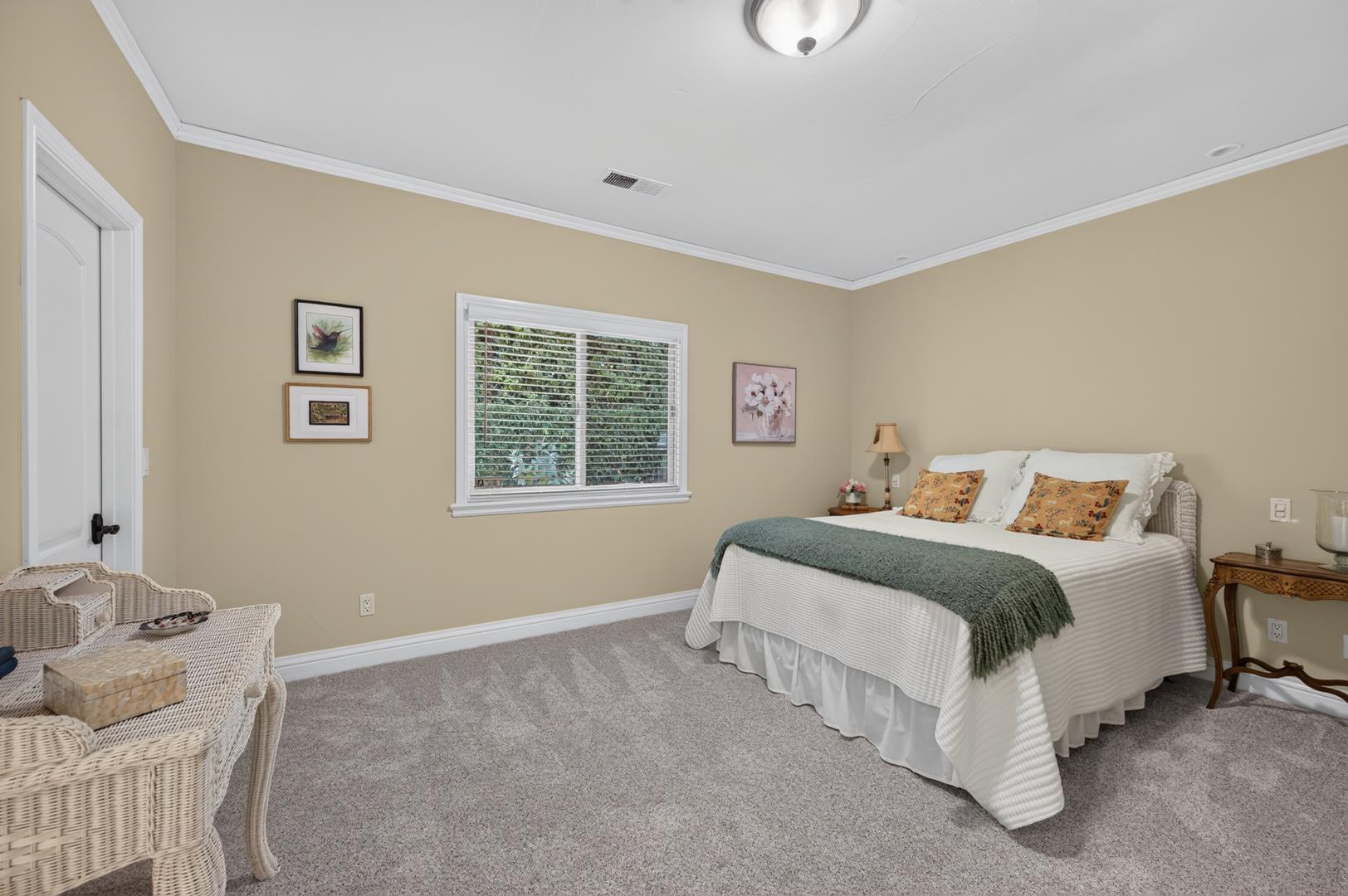 6457 N Warren Ave, photo 44