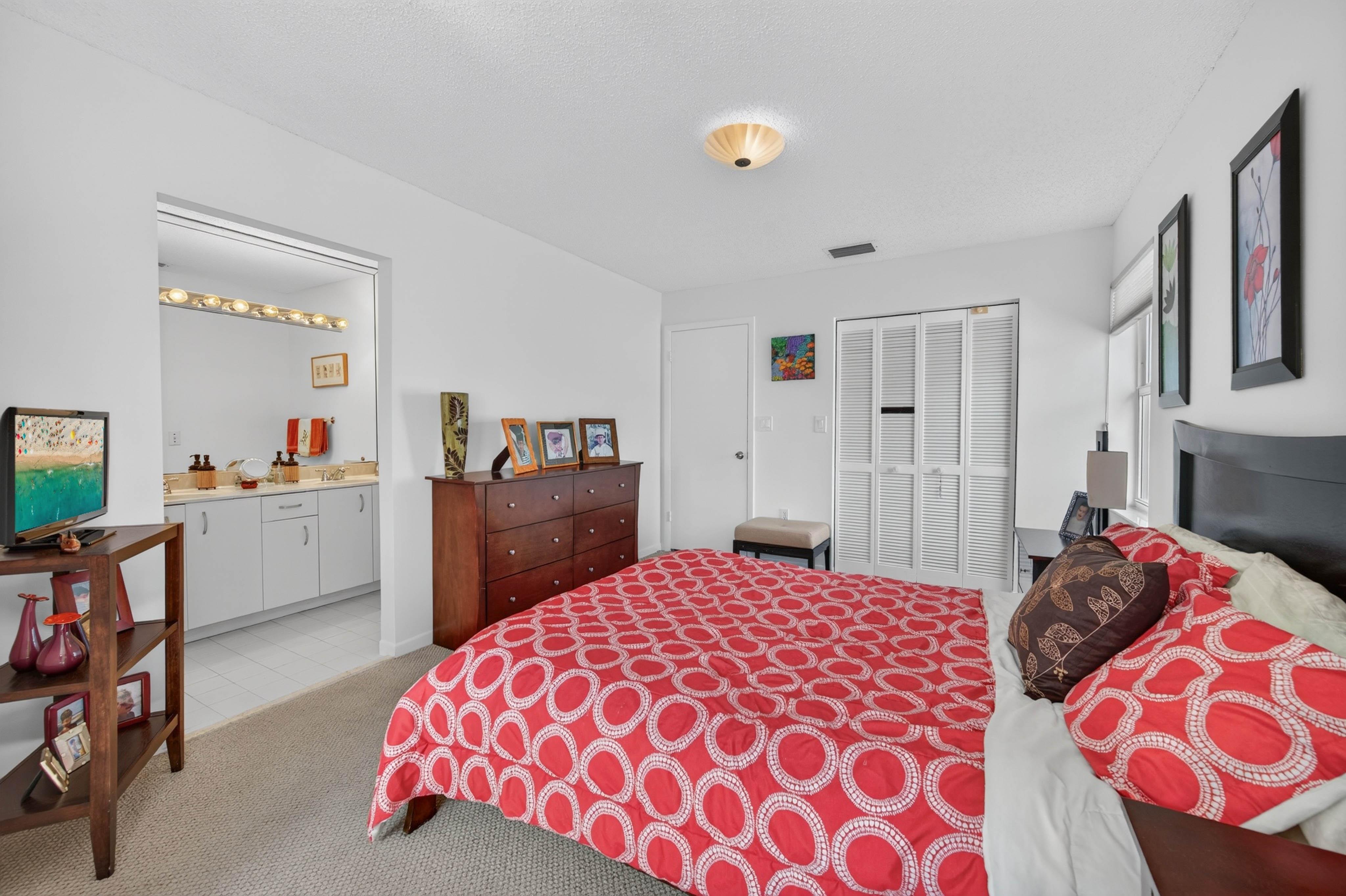 4766 SW 154th Ave, photo 34