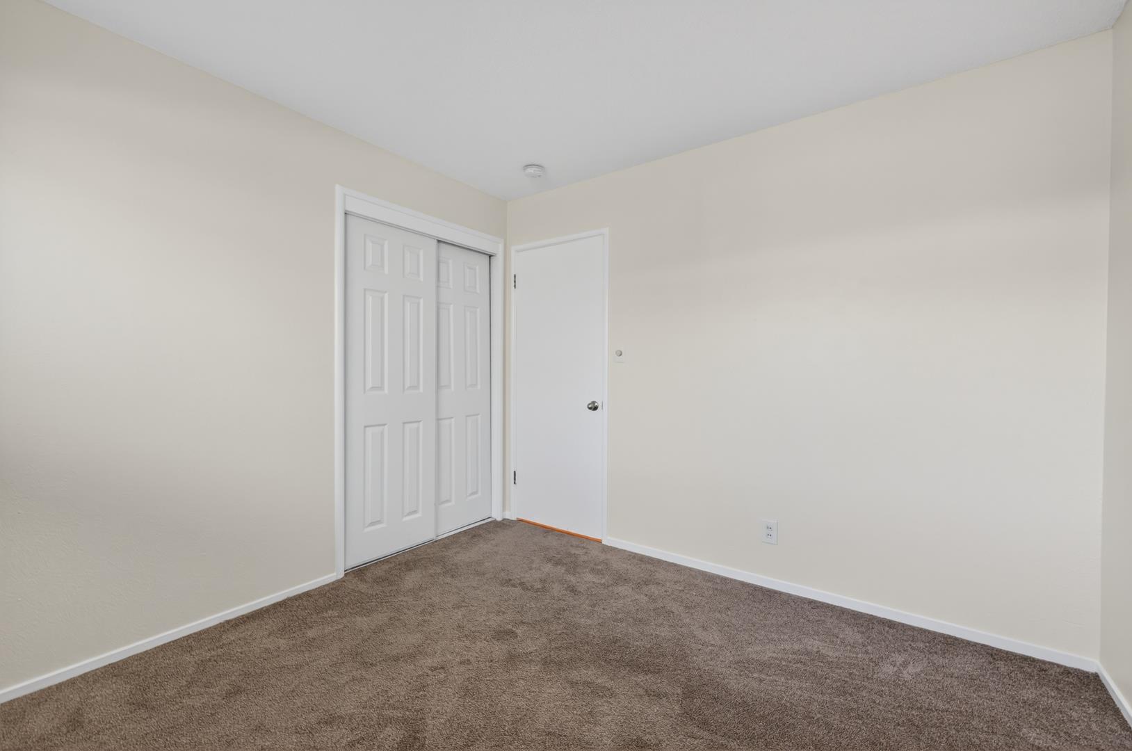 1335 Cindy Ave, photo 26