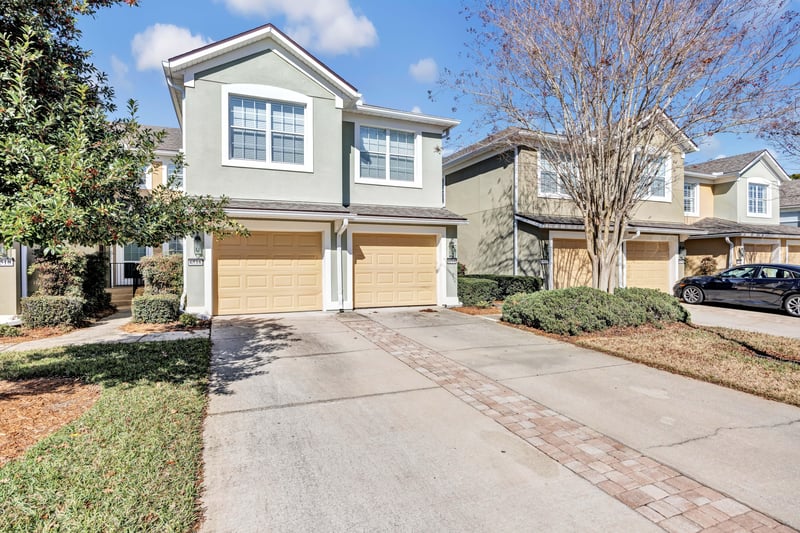 Photo 3 of 6415 White Blossom Cir, Jacksonville, FL 32258, photographed by Megapixeler
