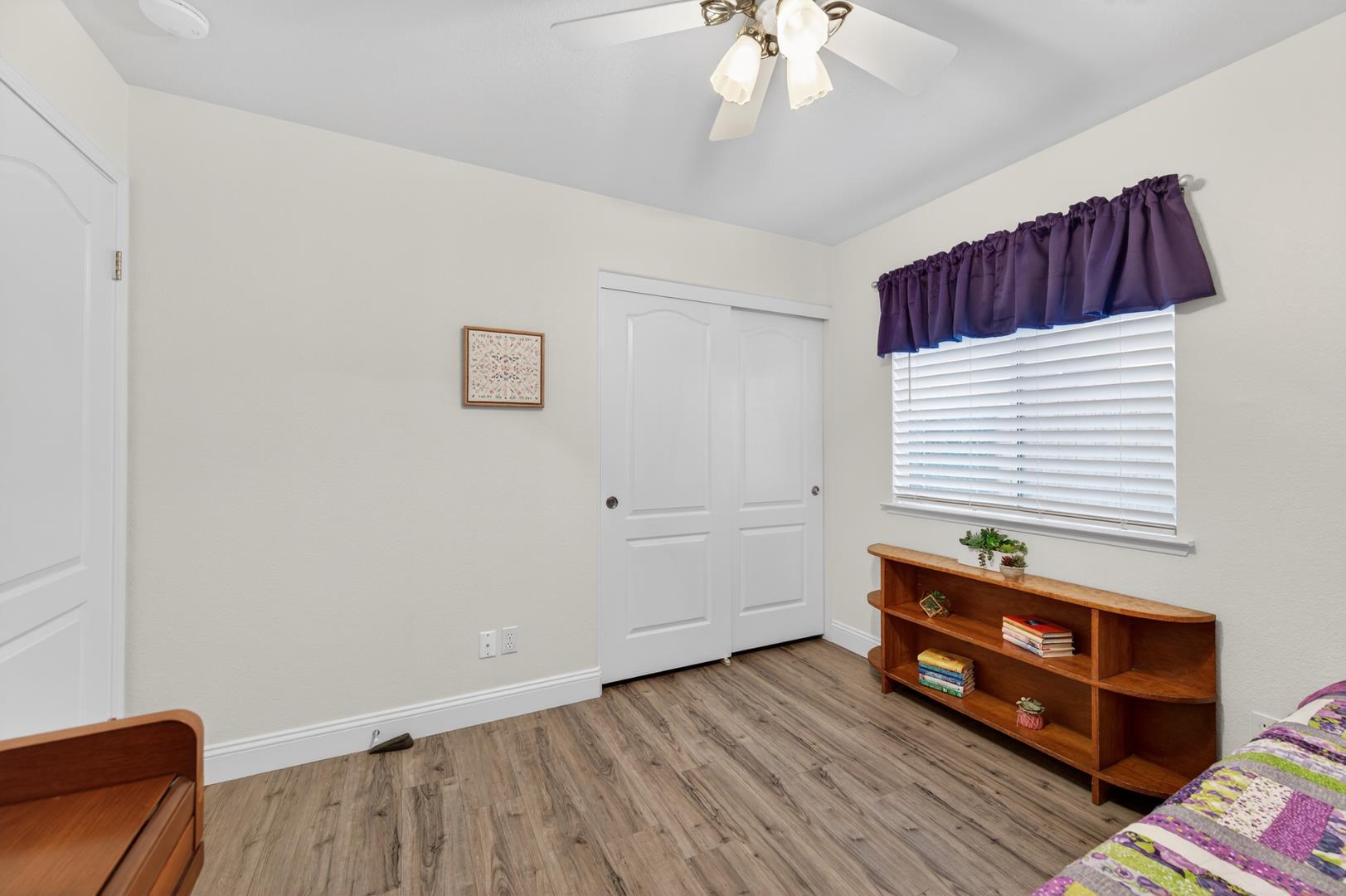8652 N Sierra Vista Ave, photo 36