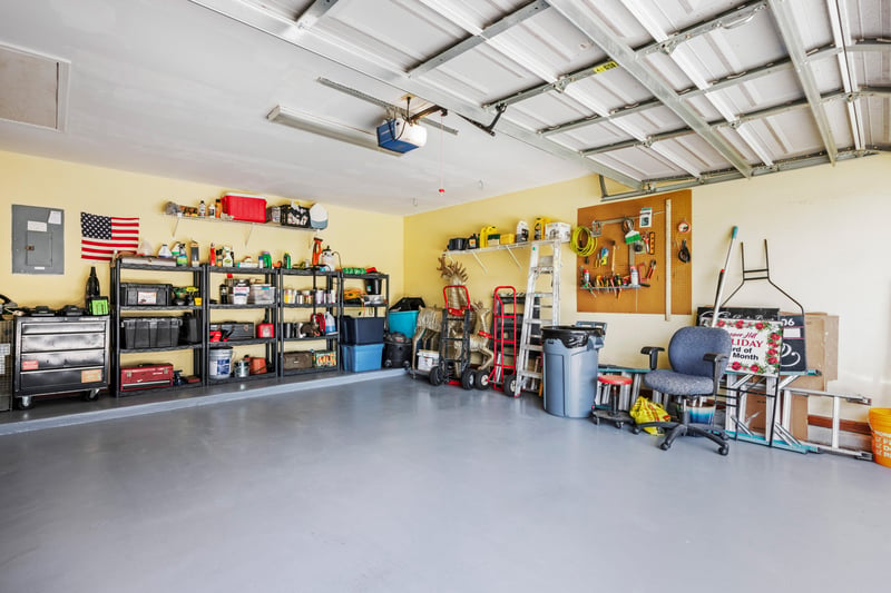 Garage at 10928 Copper Hill Dr, Jacksonville, FL 32218