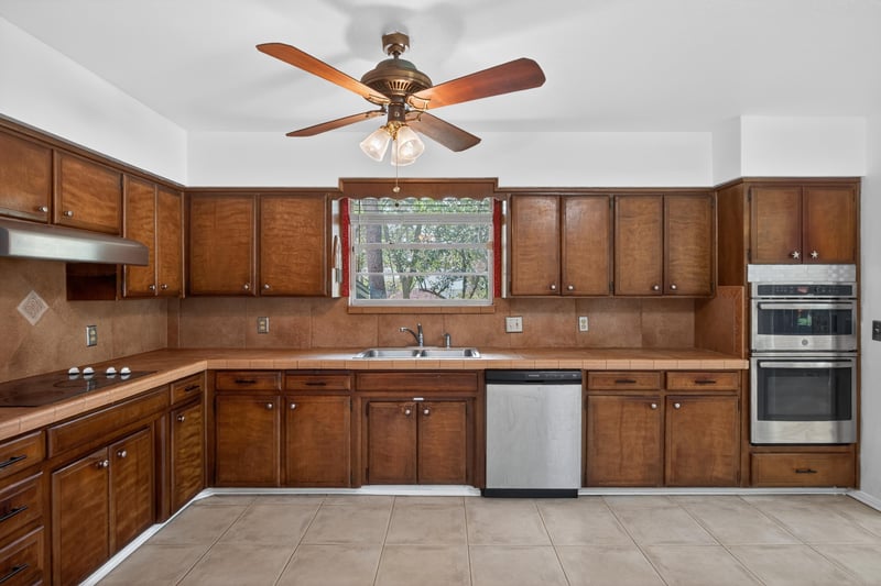 Photo 12 of 2750 Cedarcrest Dr, Orange Park, FL 32073, photographed by Megapixeler