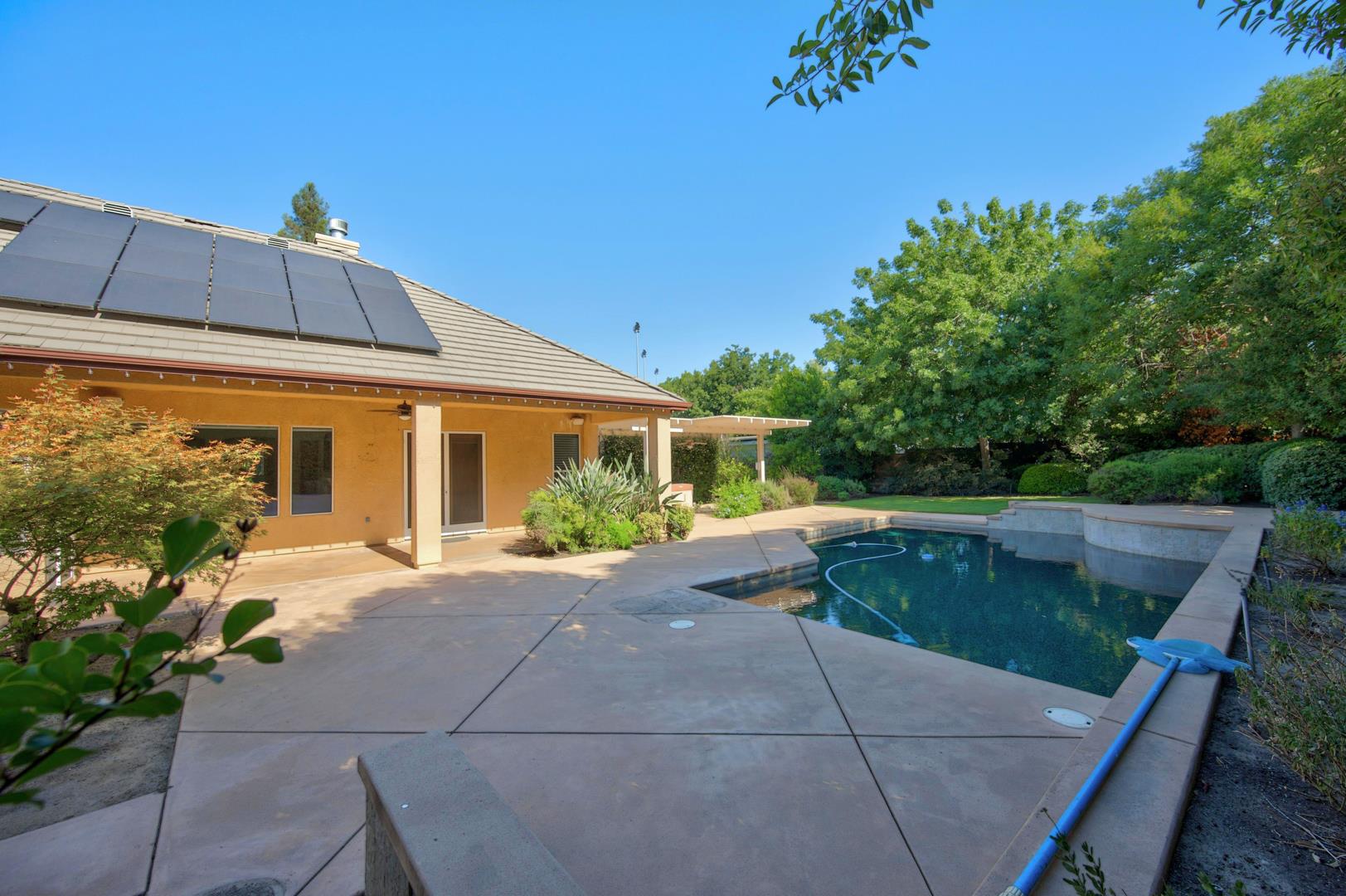 11 W Jordan Ave, photo 84
